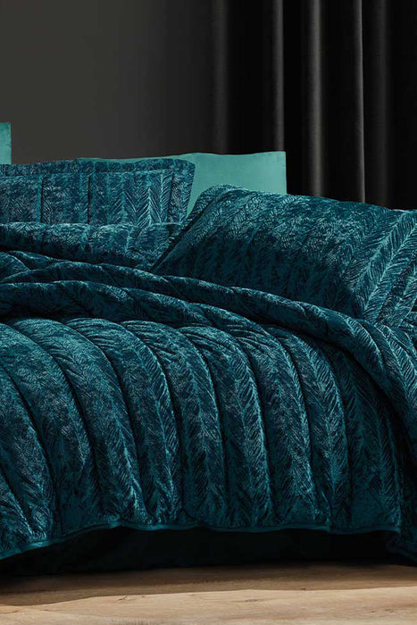 VELVET COMFORT SET EMERALD GREEN