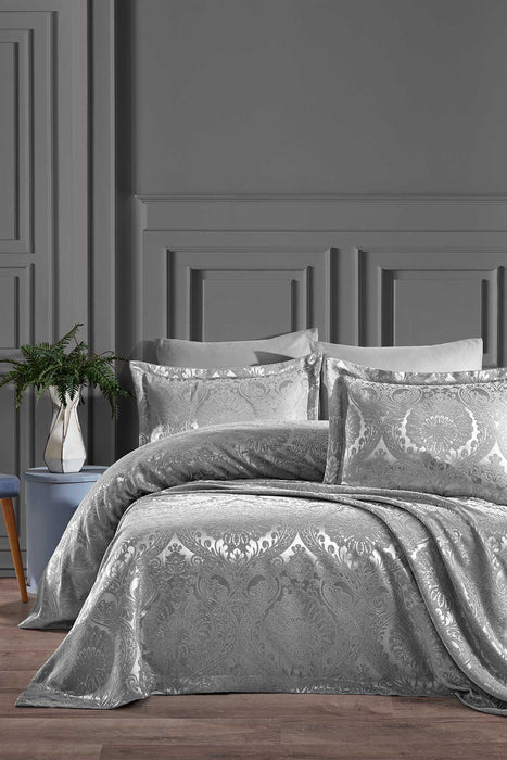 Enora Bed Cover - Silver